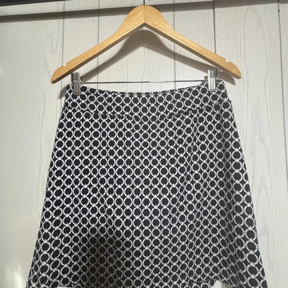 Classic Dark Navy w/White Patterned Lightweight Skort - Picture 3 of 9